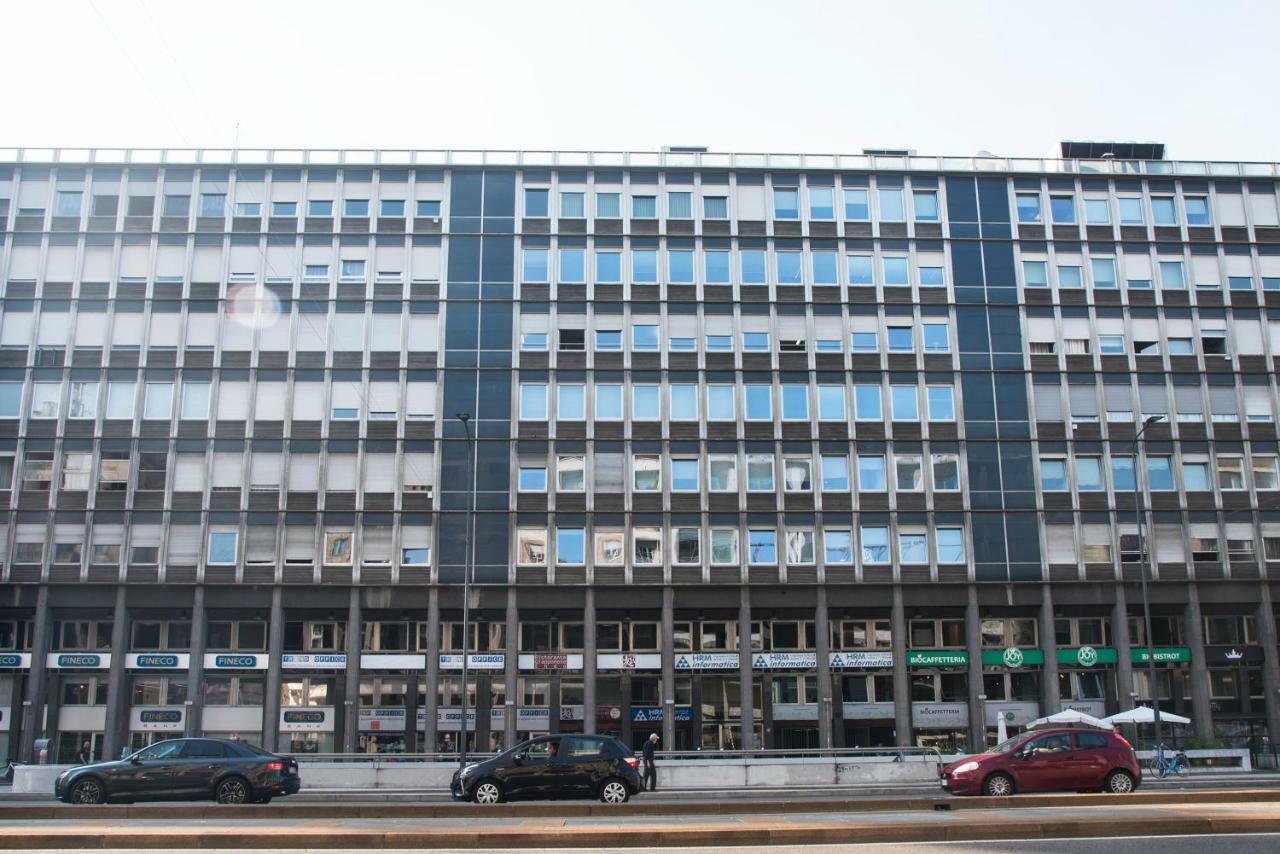 Youhosty - Pisani Big 13 Milano Dış mekan fotoğraf